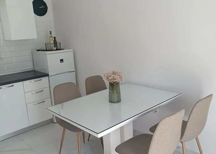 Mandi Apartment *